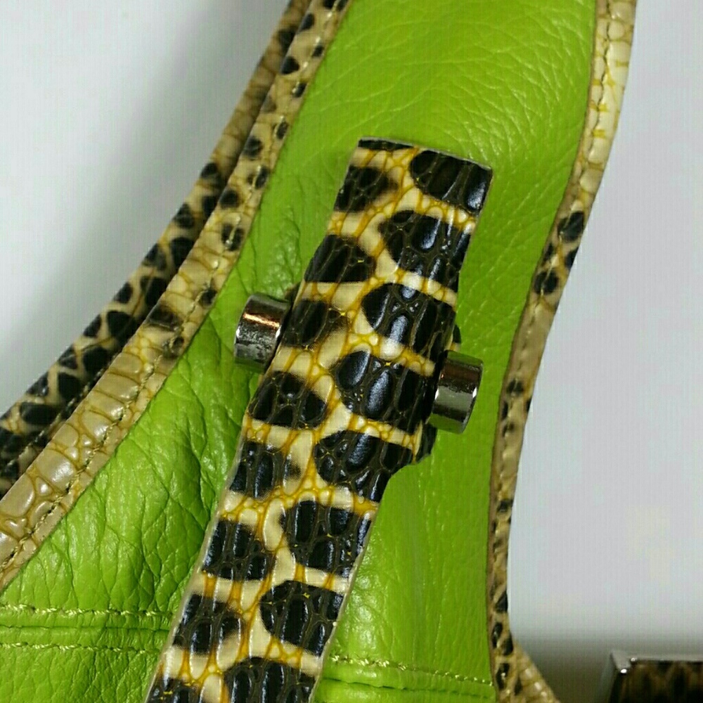 Leather Handbag - Picture 3 of 8